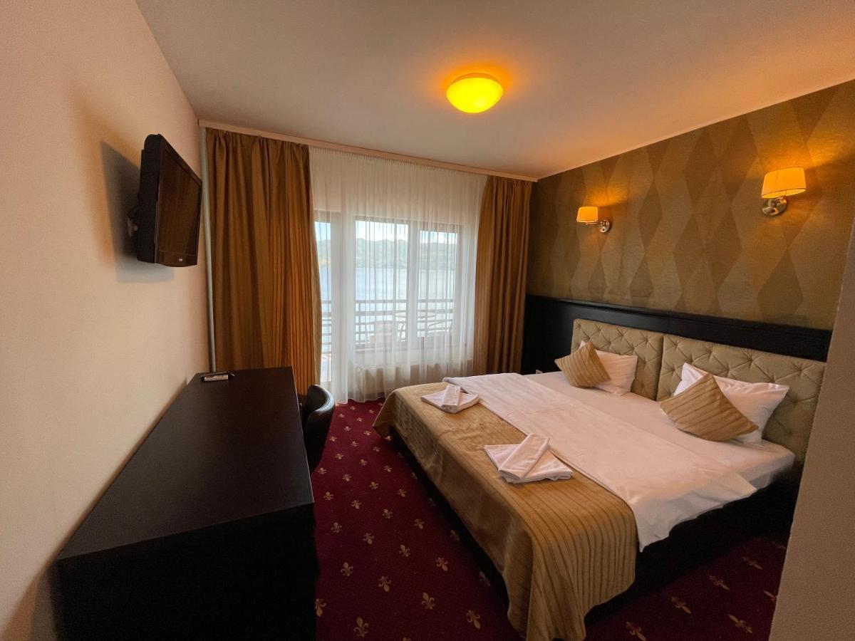 Melin Residence Orşova Екстериор снимка