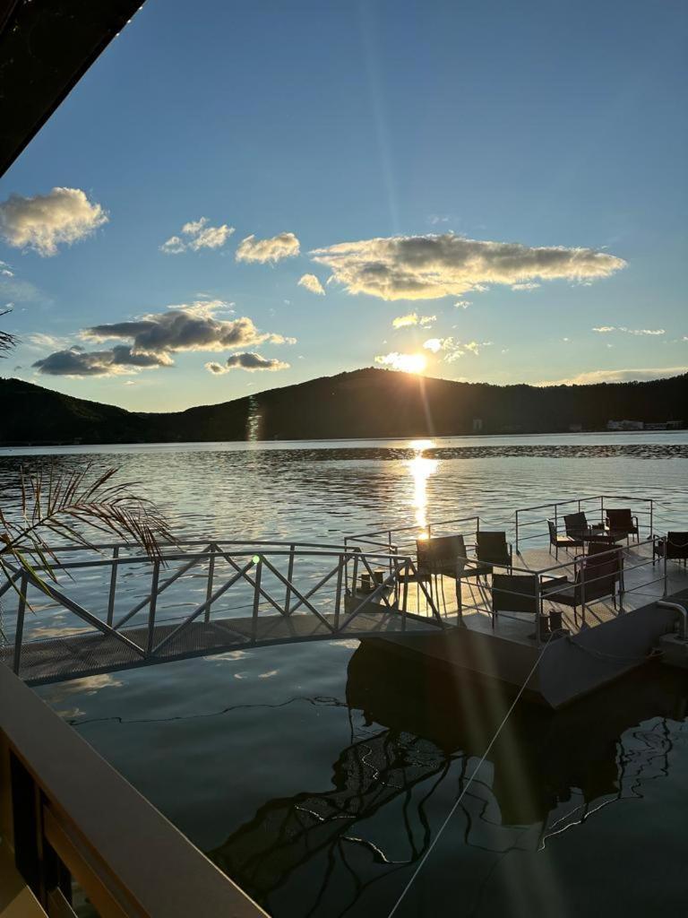 Melin Residence Orşova Екстериор снимка
